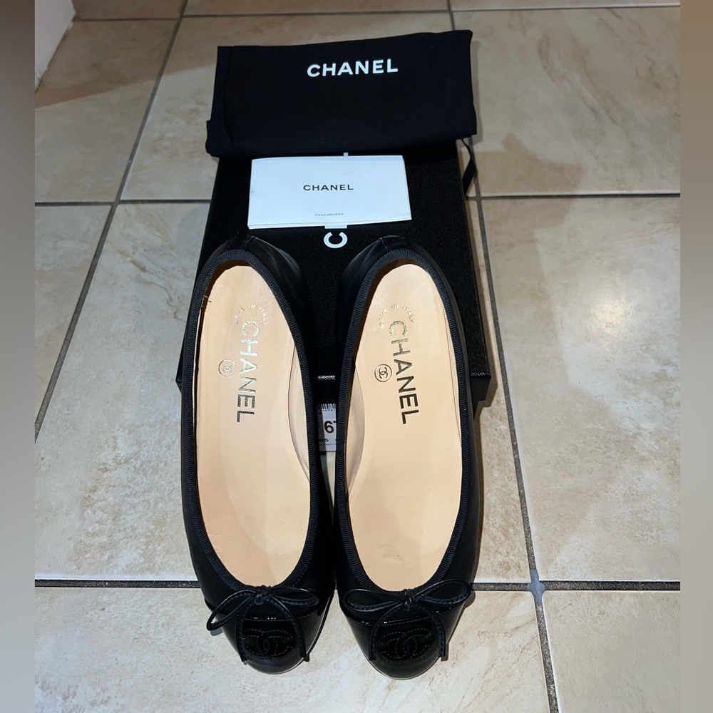 Chanel Ballerina Black Flats